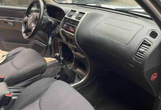 Nissan 3.0 DDTi Elegance