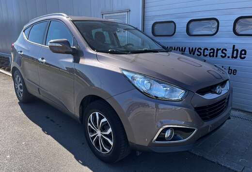 Hyundai 1.7 CRDi 2WD / PDC / LEDER / CLIMA / CRUISE