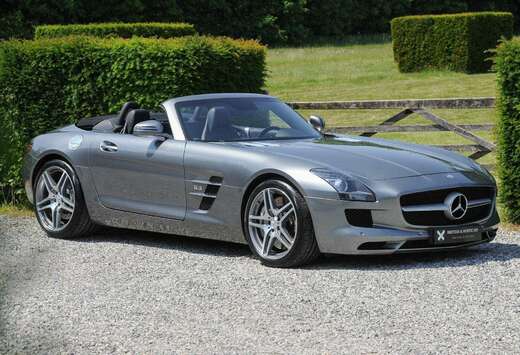 Mercedes-Benz AMG Roadster