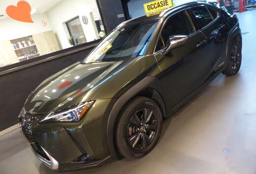 Lexus UX 250h 2.0i FWD Business Line
