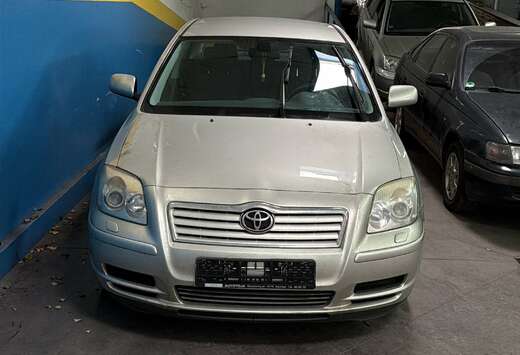 Toyota 1.6i VVT-i 16v L. Natura@Travel (Fleet)