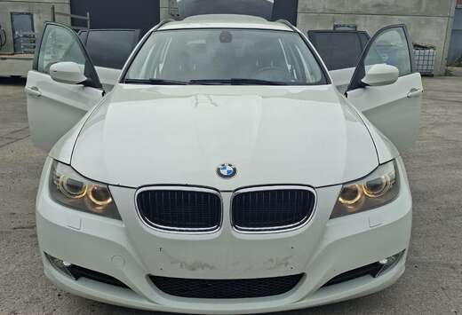 BMW 318i Touring