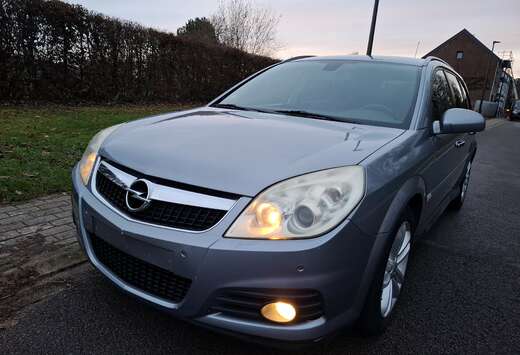 Opel Vectra 1.9 CDTi 16v Cosmo Full Options