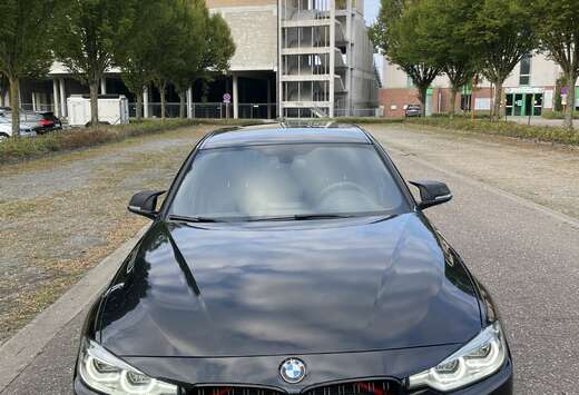 BMW 318i Touring Aut. M Sport