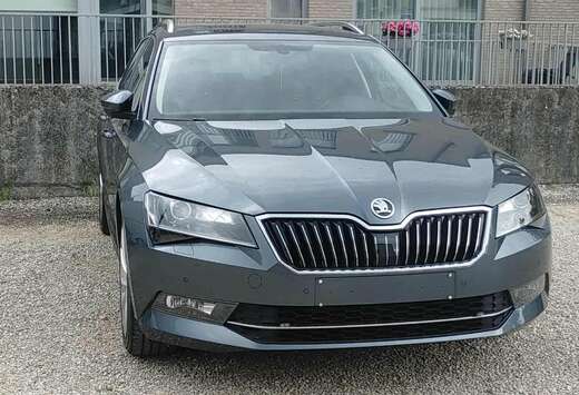 Skoda Superb Combi 2.0 TDI DSG Style