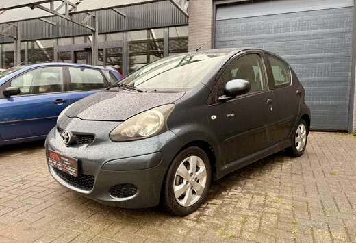 Toyota // GARANTIE 12 MOIS