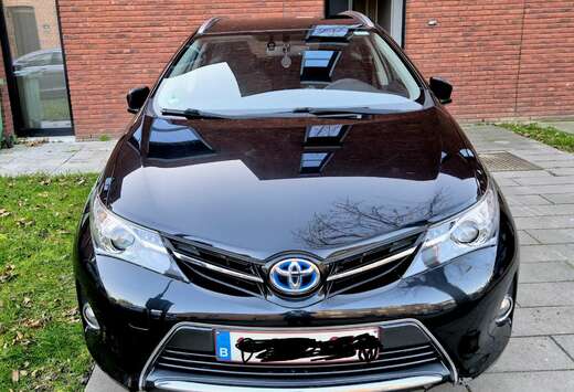 Toyota SW HEV 1.8i HSD Dynamic CVT