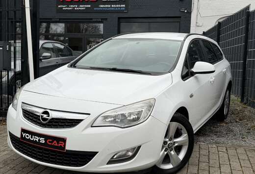 Opel Tourer 1.7 CDTi - Carnet d\'entretien Complet