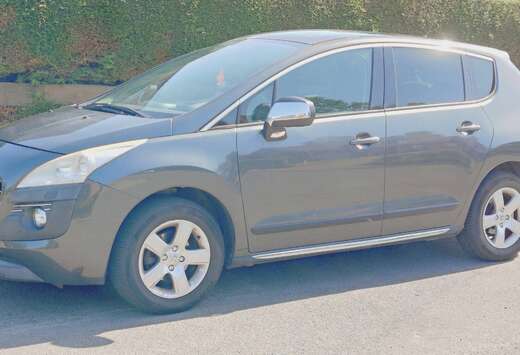 Peugeot 3008 1.6 HDi Premium Pack FAP
