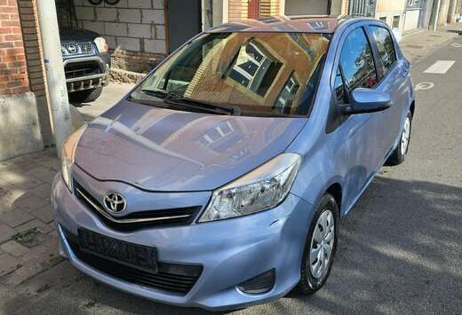 Toyota Yaris 1.0i VVT-i Edition 2013 Export Afrique