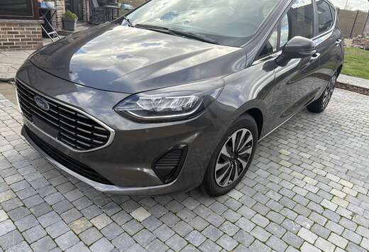 Ford 1.0 EcoBoost Hybrid S&S Aut. TITANIUM