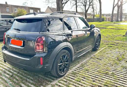 MINI 136 - 88 ch ALL4 BVA6 Yours