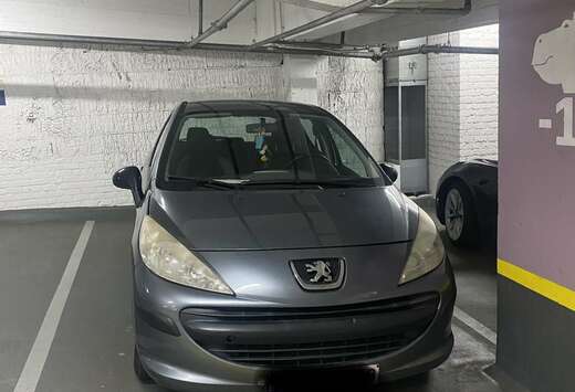 Peugeot 1.4i 16v Trendy (vendu SANS CT)!!!
