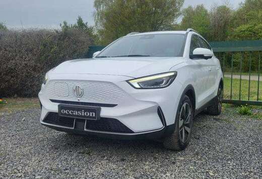 MG e-ZS 51 kWh Luxury Standard Range