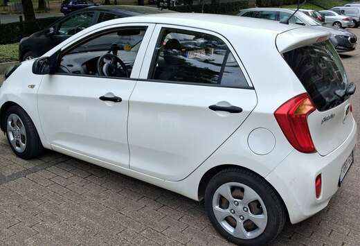 Kia 1.0i 12v LX