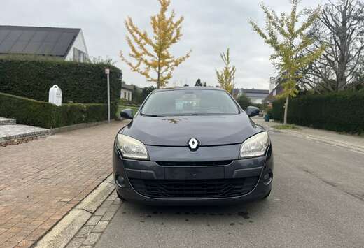 Renault 1.6i TomTom Edition