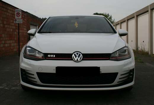 Volkswagen Golf GTI Performance BlueMotion Technology