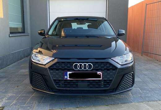 Audi A1 30 TFSI Sportback S tronic advanced