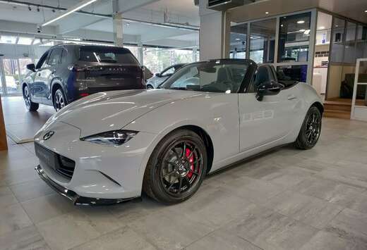 Mazda 1.5 SKYACTIV-G Homura