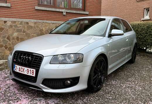 Audi 2.0 Turbo 16v FSI Quattro