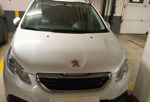 Peugeot 2008 1.2i PureTech Access