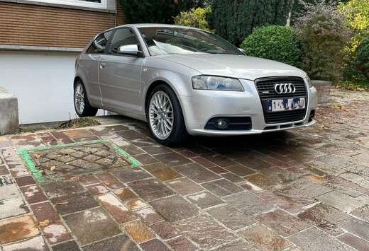 Audi A3 2.0 Turbo 16v FSI Quattro Ambition