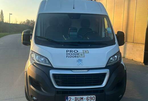 Peugeot HDi 435 L4H2 121kw-164pk