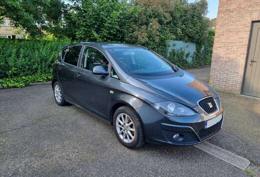 SEAT Altea 1.6 TDI DPF CR DSG Style