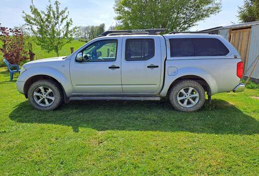 Nissan 2.5 dCi 4x4 LE