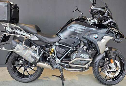 BMW 0