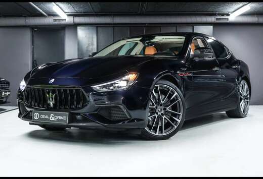 Maserati TROFEO 3.8 V8 RWD°CARBON INT / EXT°B&W°PA ...