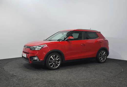 SsangYong Tivoli  Navi  Airco  Cruise controle