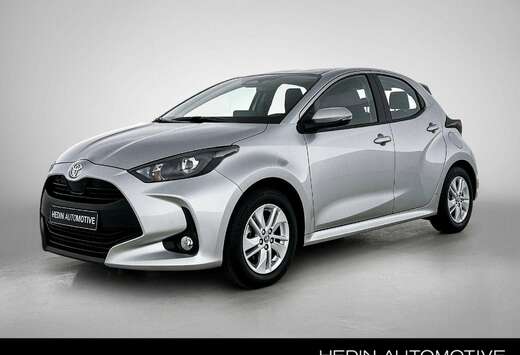 Toyota 1.5 VVT-i Hybrid 85kW Dynamic e-CVT