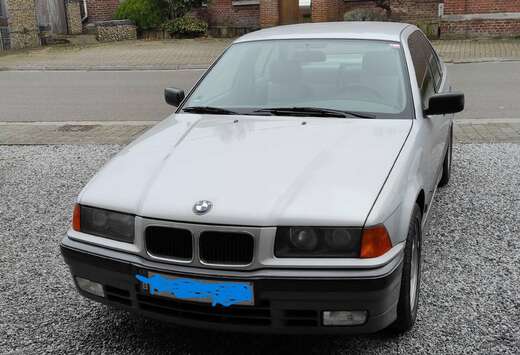 BMW 320i