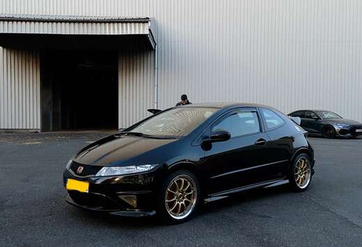 Honda Type R 2.0i 16v VTEC - LPG - 8€/100km