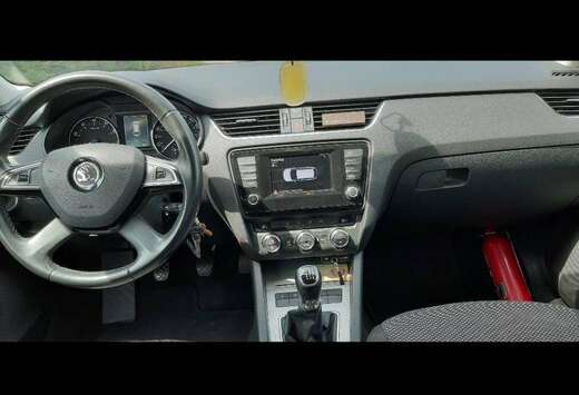 Skoda Octavia SW 1.2 TSI Ambition