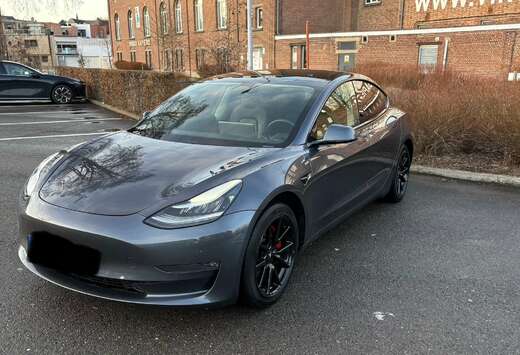 Tesla Tesla Model 3 Long Range Dual Motor Awd