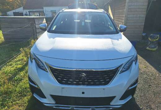 Peugeot BlueHDi 130 Crossway