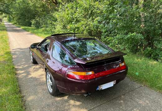 Porsche 928 S4 factory wide body