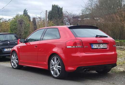 Audi S3 2.0 Turbo 16v FSI Quattro