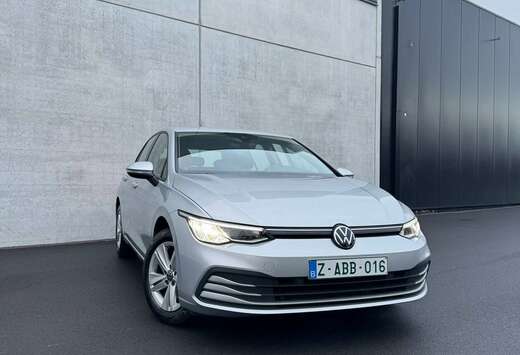 Volkswagen Golf 8 1.0 eTSI Automatiek