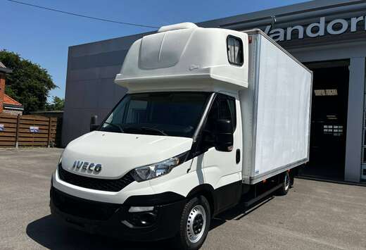 Iveco PERMIS B CAISSE + HAYON