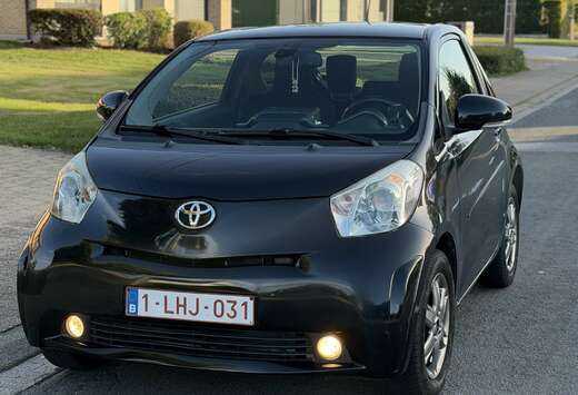 Toyota 1.0i VVT-i Luna