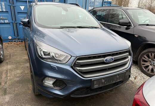 Ford Kuga 1.5 EcoBoost 2x4 ST-line