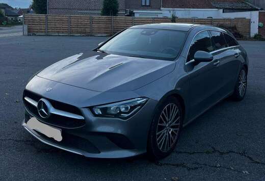 Mercedes-Benz Shooting Brake (X118)