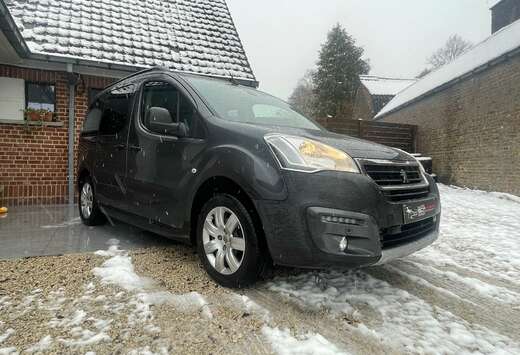 Peugeot Partner Tepee Outdoor 1.2 PureTech Outdoor S