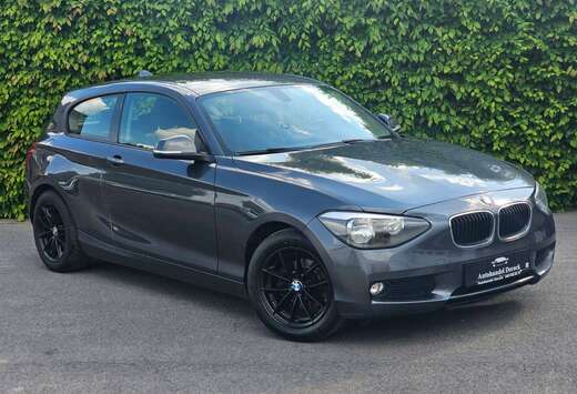 BMW 116 d Checkered Flag  handgeschakeld