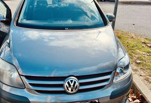 Volkswagen 1.6 FSI Sportline