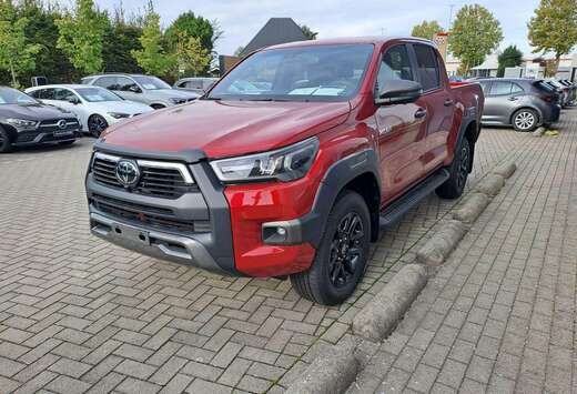 Toyota 2.8 D-4D MHEV Double Cab Aut. Invincible