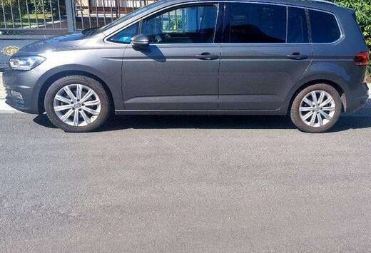 Volkswagen Touran 1.6 TDi SCR Highline